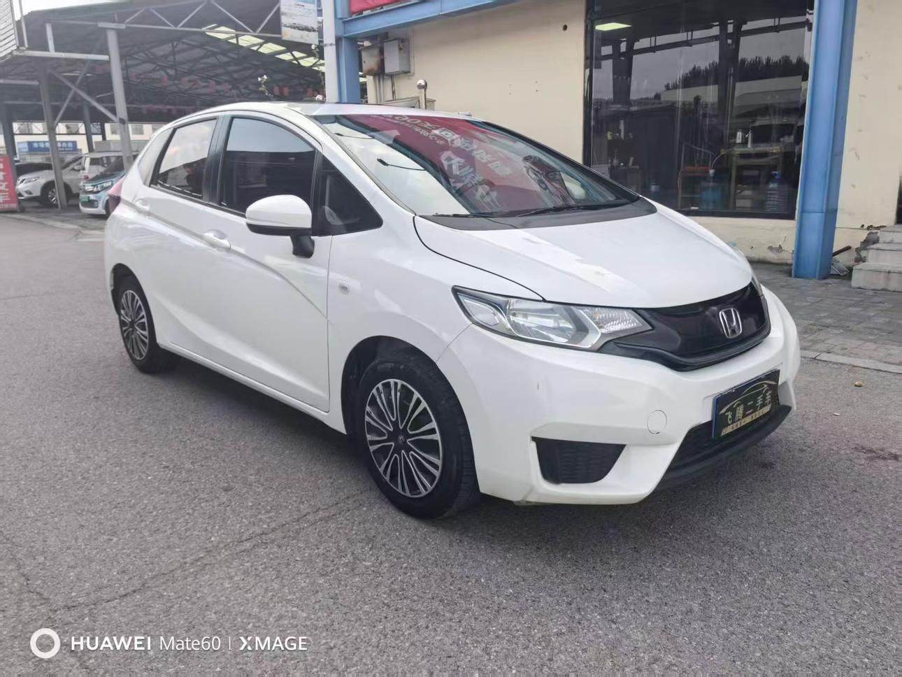 Honda Fit Shuttle 2016 thumb 10