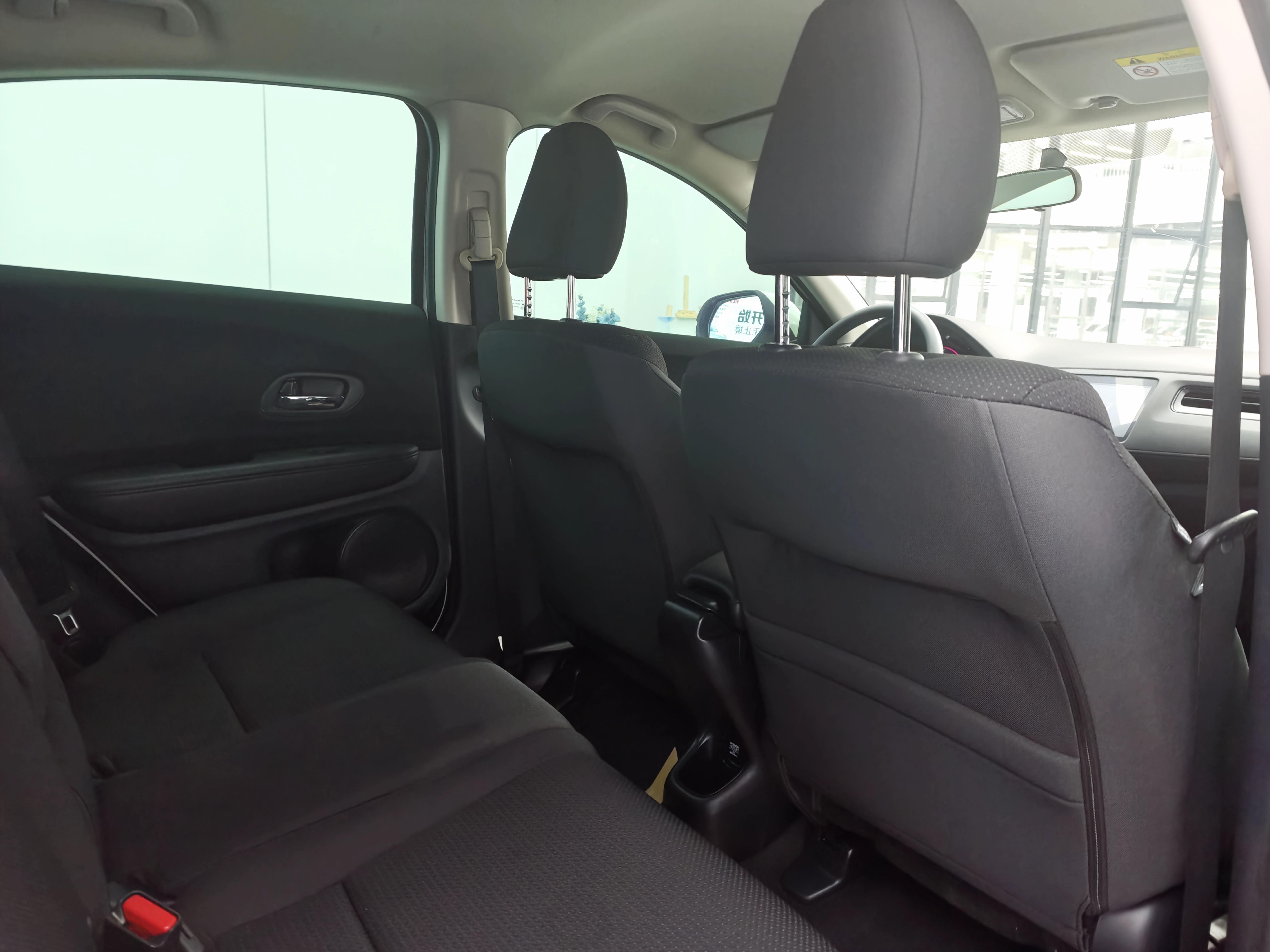 Honda Vezel 2020 thumb 10