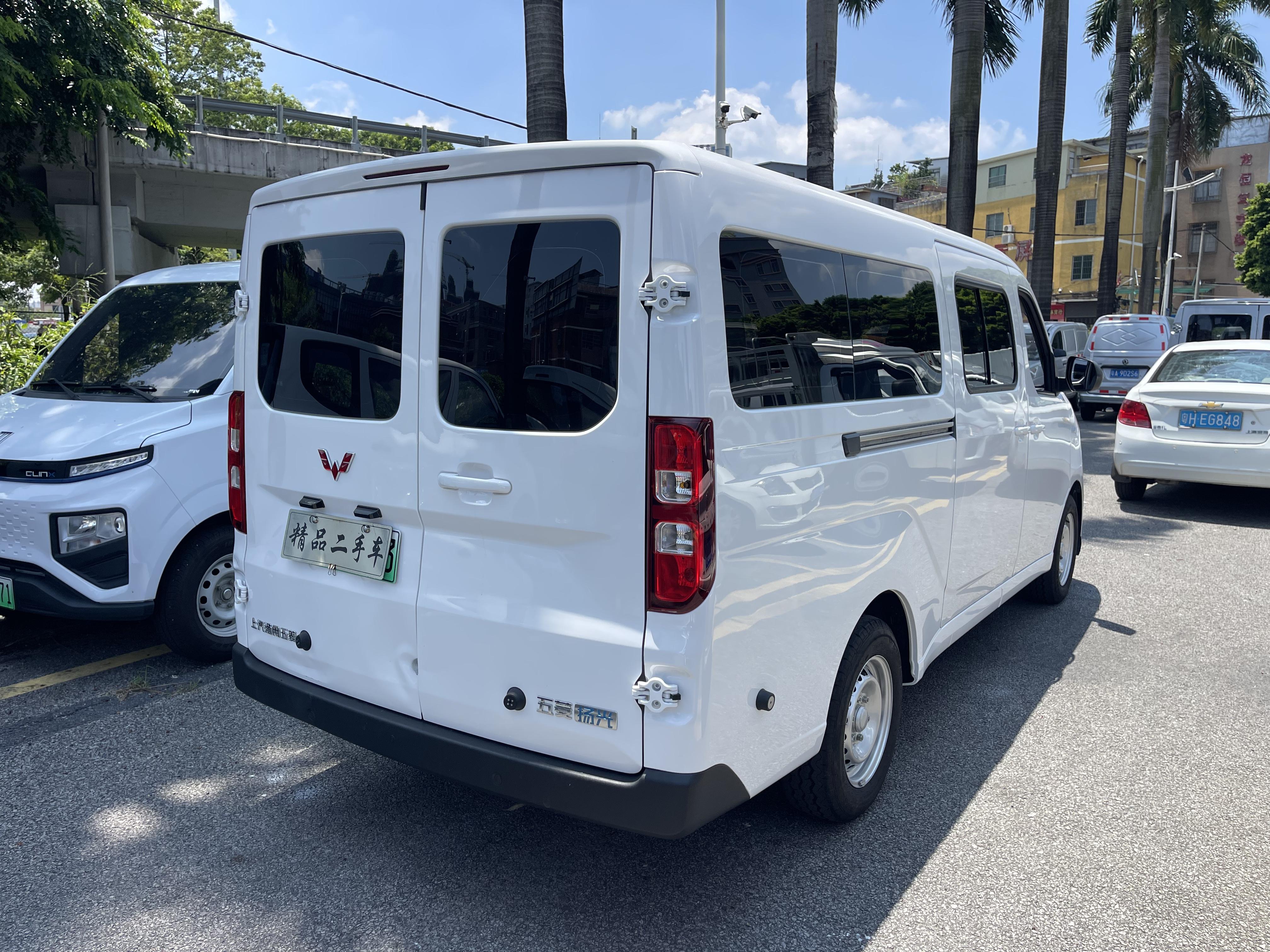 Wuling Yang Guang 2025 thumb 4