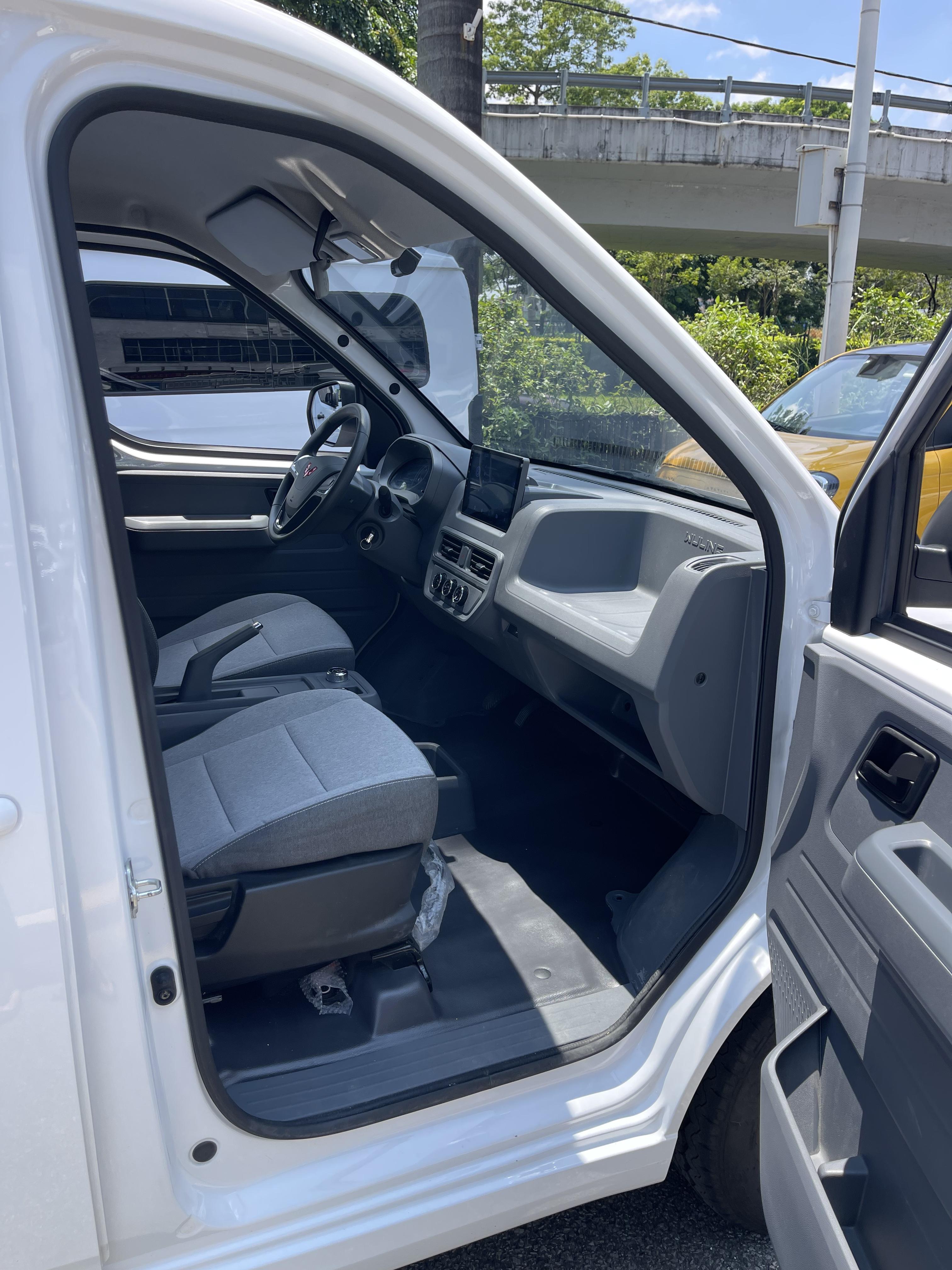 Wuling Yang Guang 2025 thumb 6