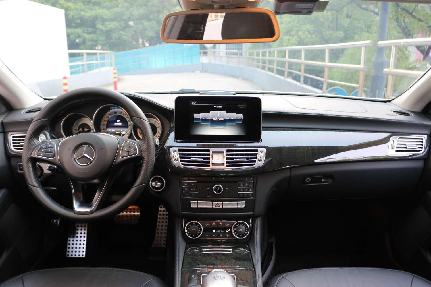 Mercedes-Benz CLS 2015 thumb 6