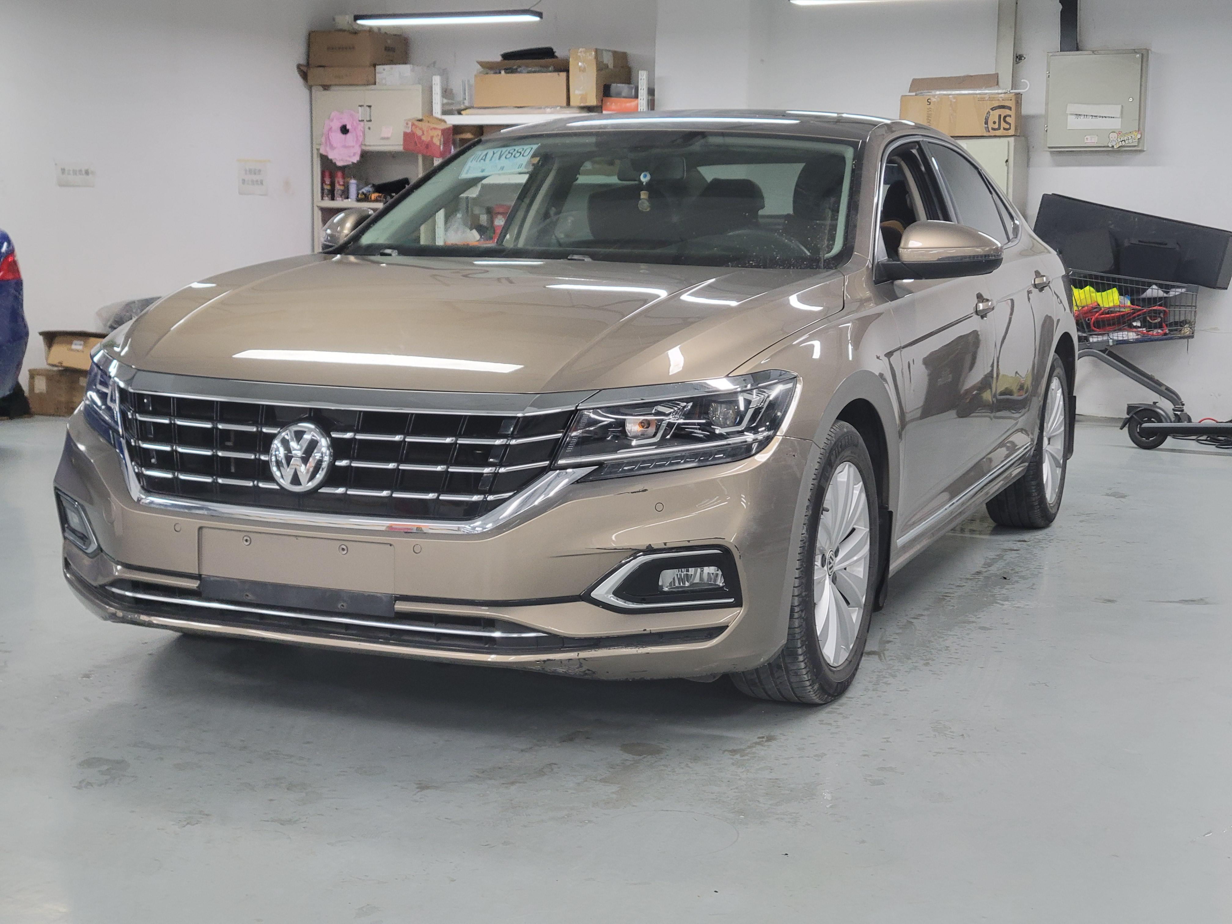 Volkswagen Passat (North America and China) 2019 thumb 10