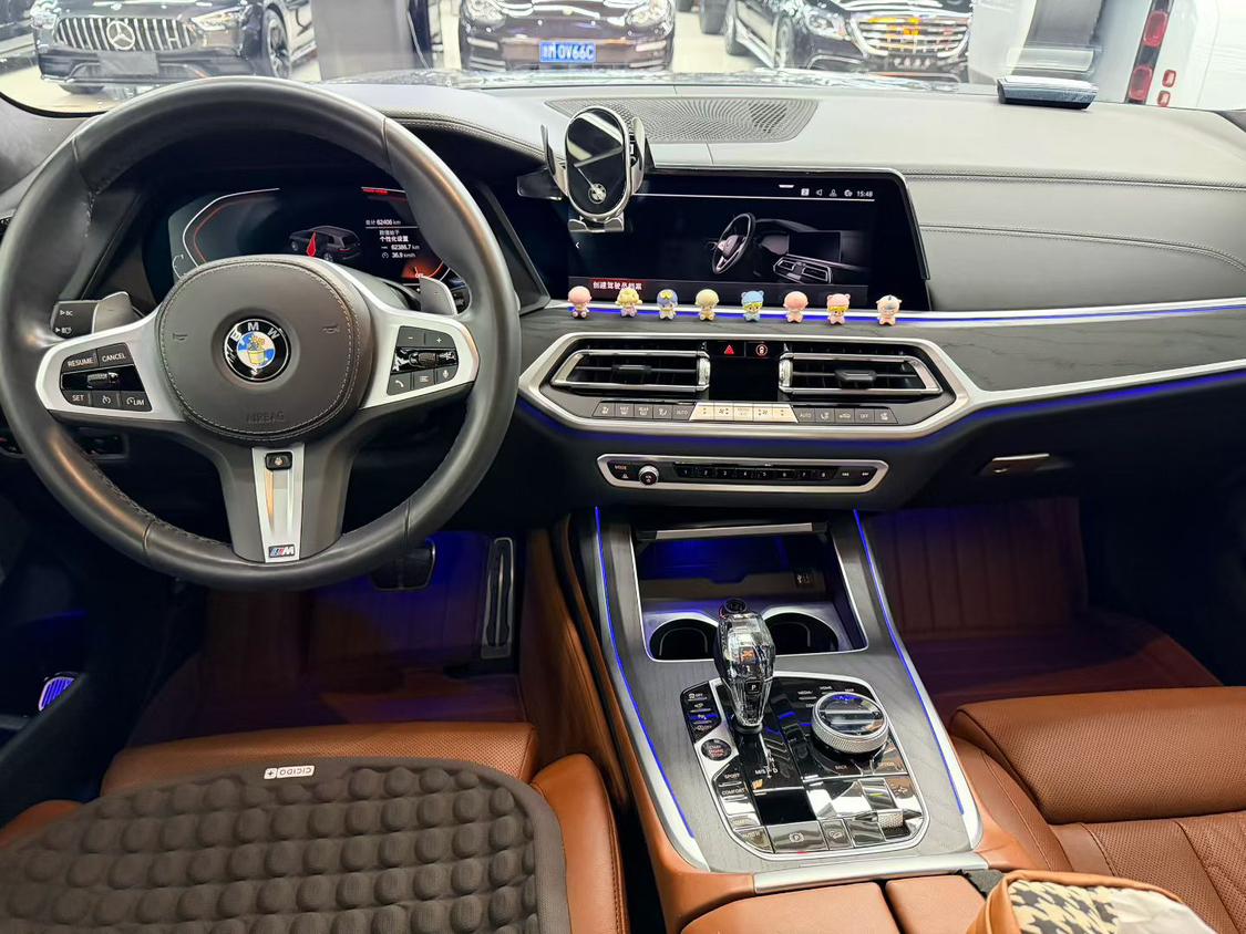 BMW X7 2022 thumb 3
