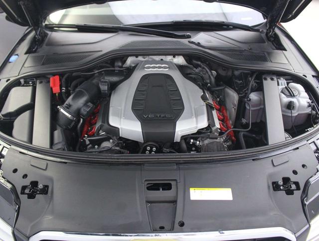 Audi A8 2014 thumb 4
