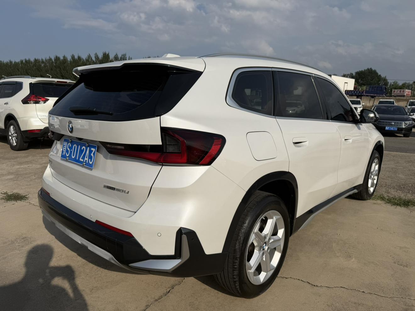 BMW X1 2023 thumb 4