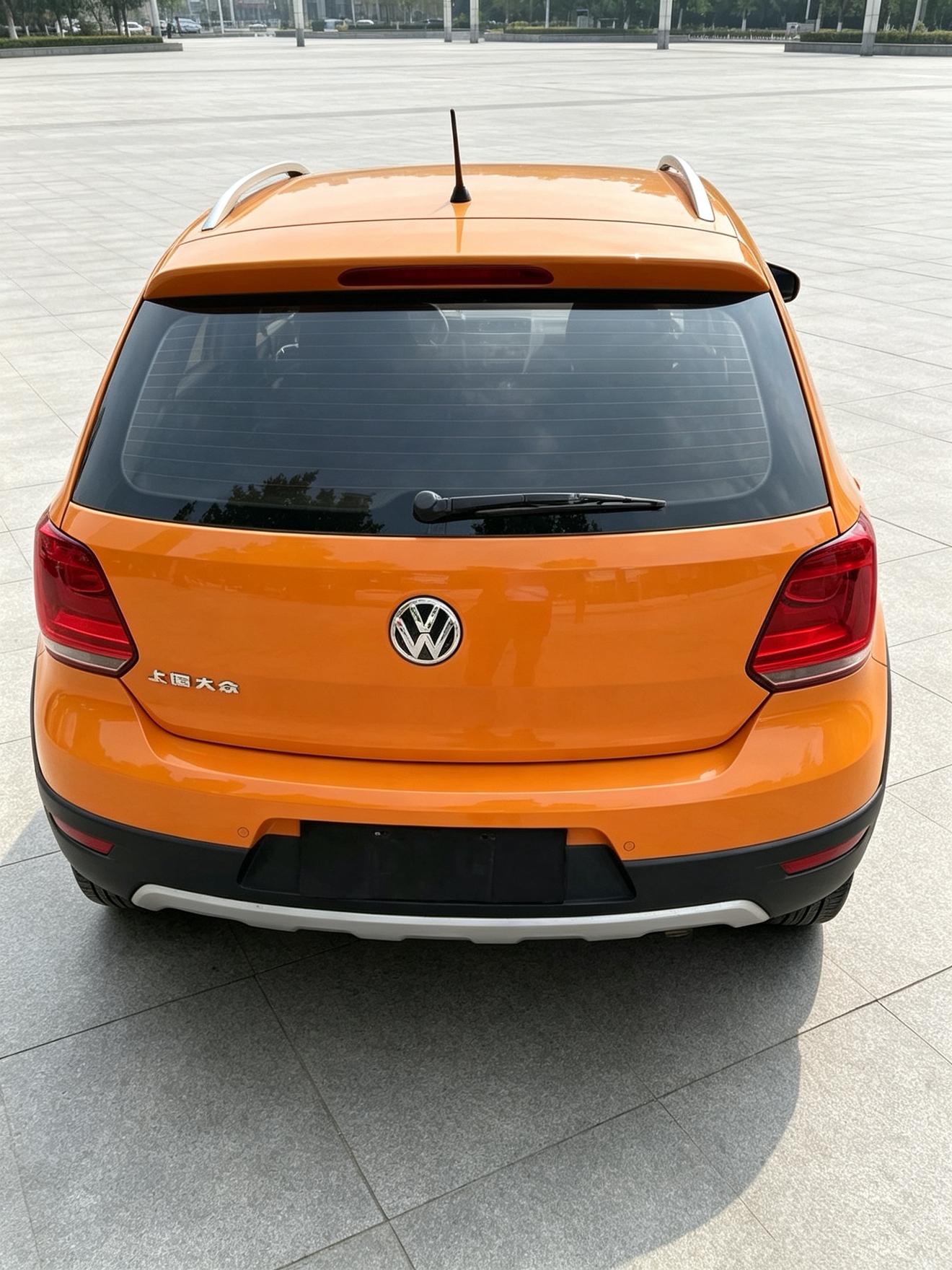 Volkswagen Polo 2012 thumb 9