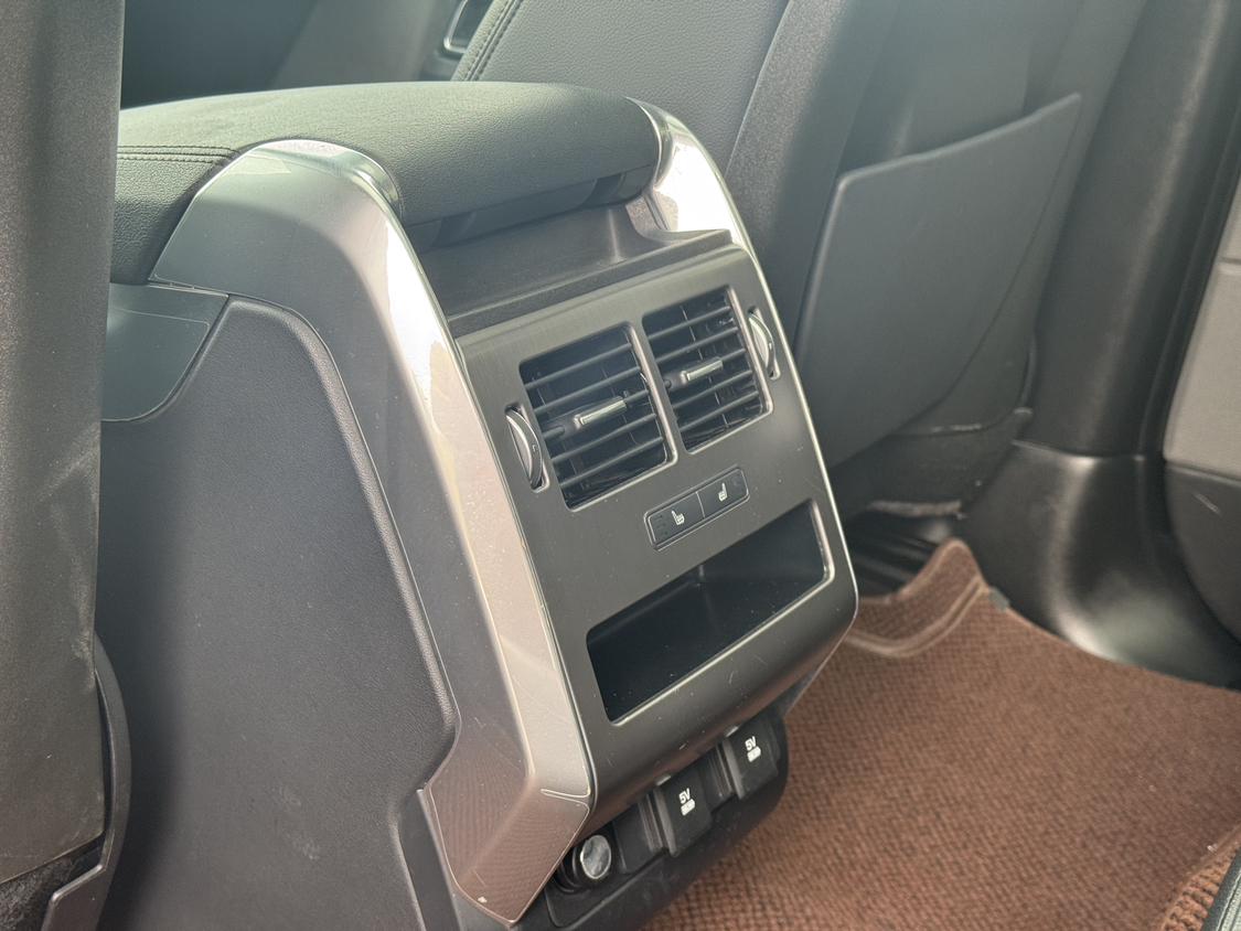 Land Rover Range Rover Sport 2018 thumb 9