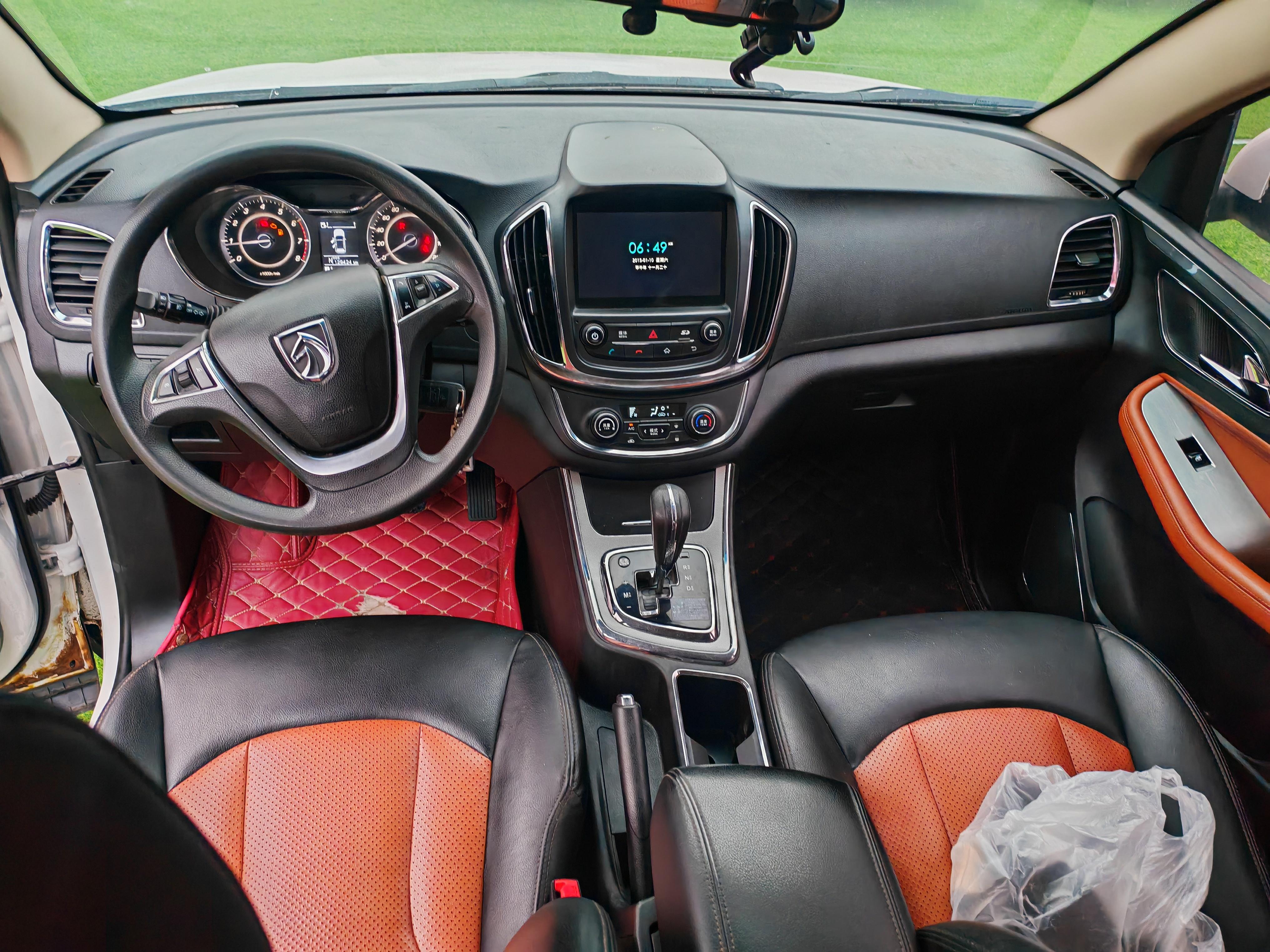 Baojun 560 2016 thumb 5