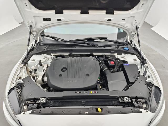 Volvo S60 2022 thumb 8