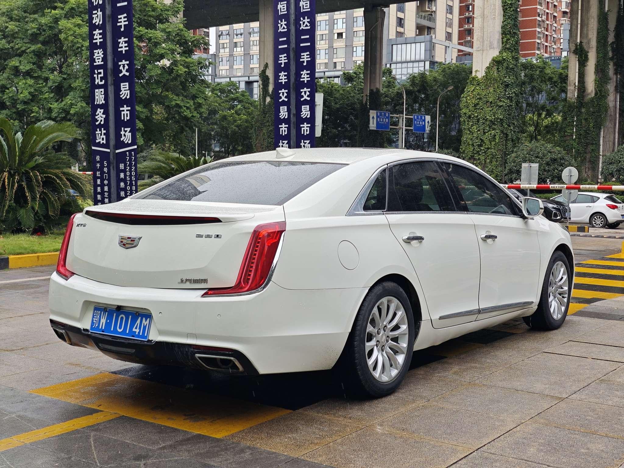 Cadillac XTS 2018 thumb 4