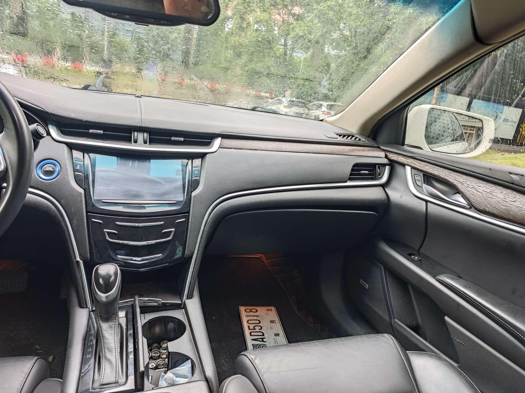 Cadillac XTS 2018 thumb 9