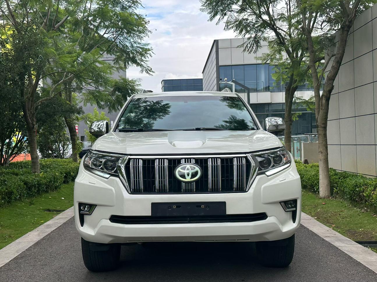 Toyota Land Cruiser Prado 2020 thumb 9
