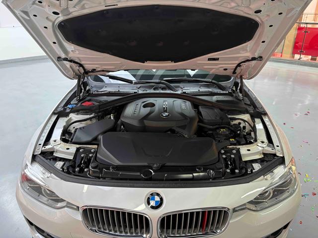 BMW 3 серии 2019 thumb 8