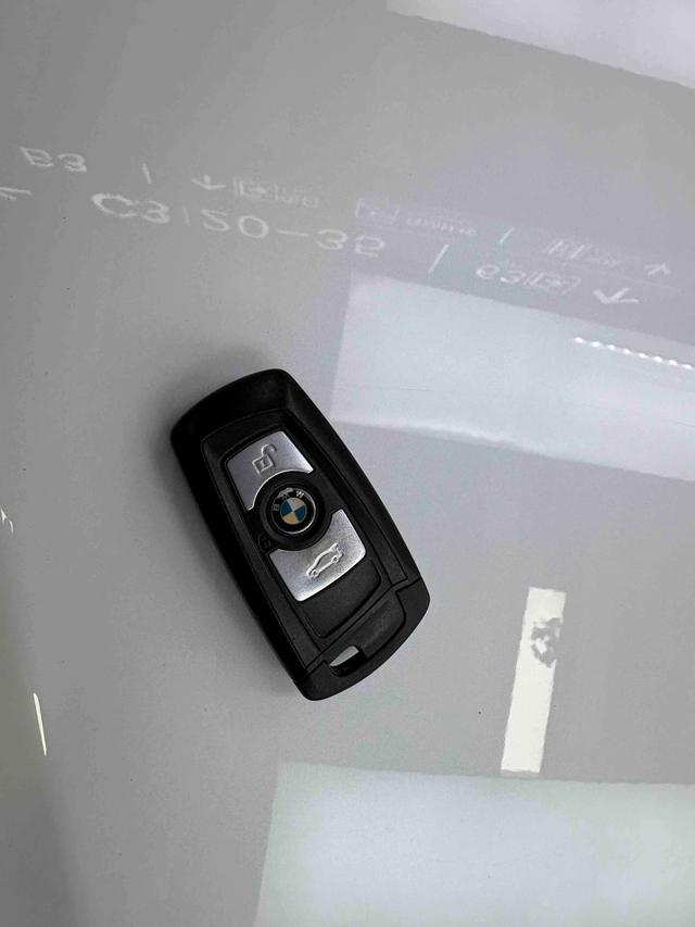 BMW 3 серии 2019 thumb 9