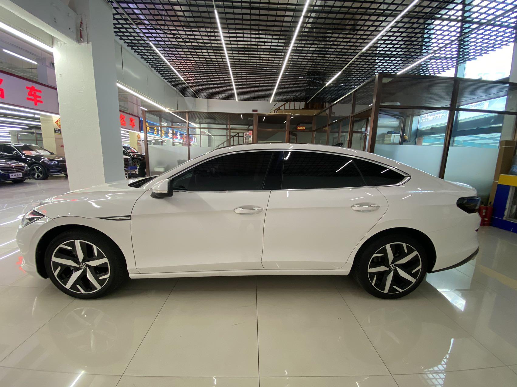 Volkswagen Lamando 2023 thumb 2