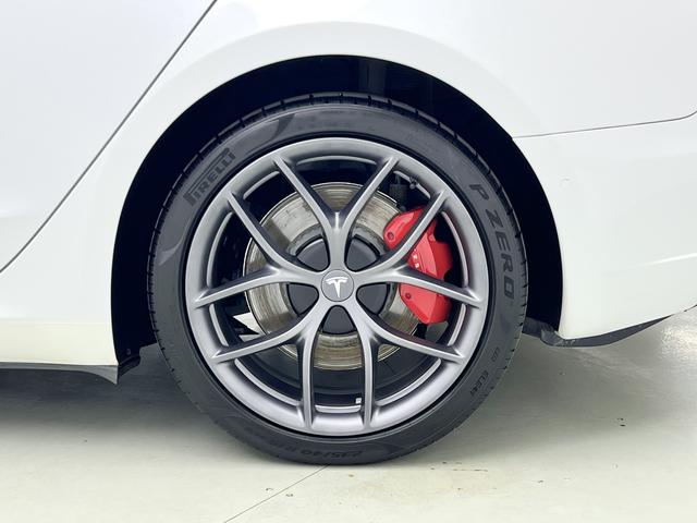 Tesla Model 3 2021 thumb 7