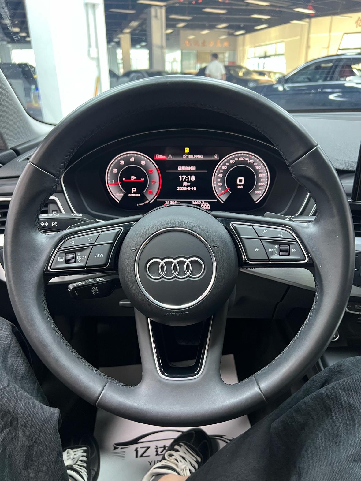 Audi A4 2022 thumb 10