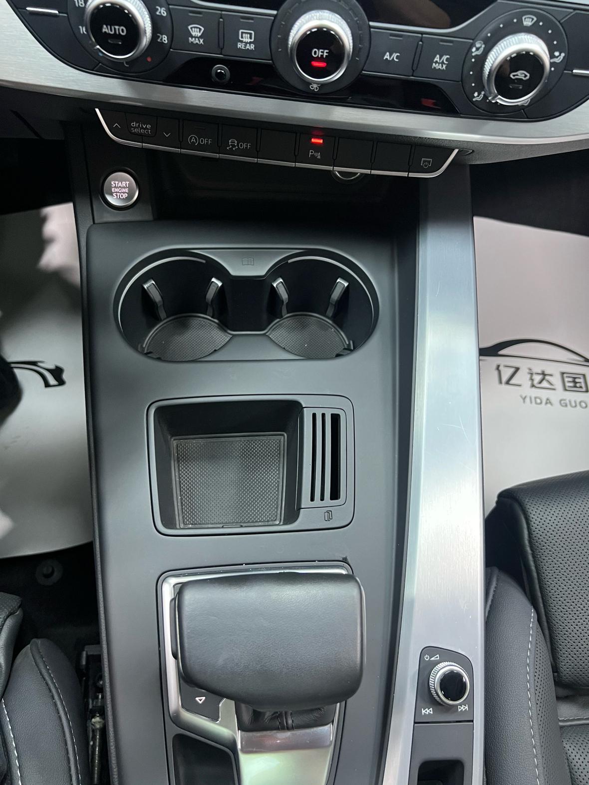 Audi A4 2022 thumb 11