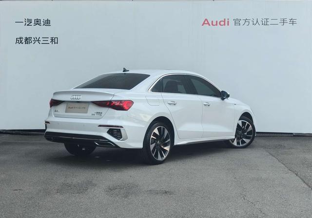 Audi A3 2024 thumb 2