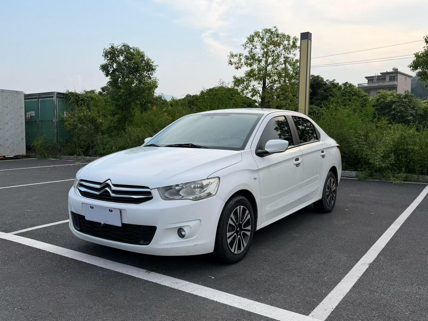 Citroen Ai Li She 2015 thumb 8