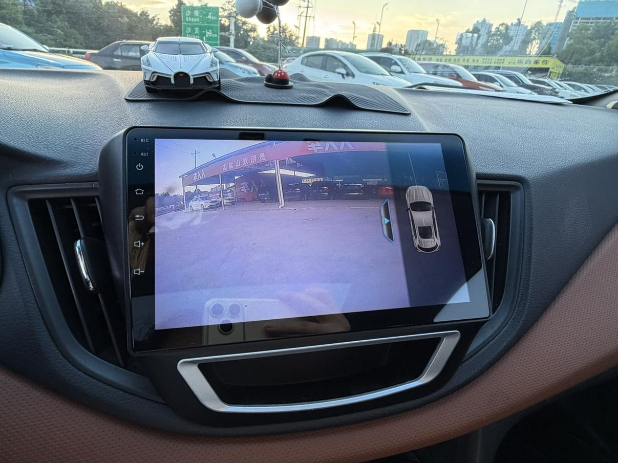 Chevrolet Cavalier 2016 thumb 5