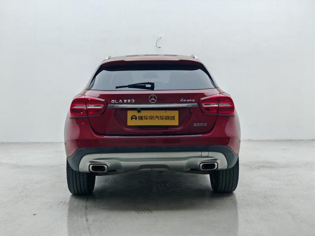 Mercedes-Benz GLA 2015 thumb 4