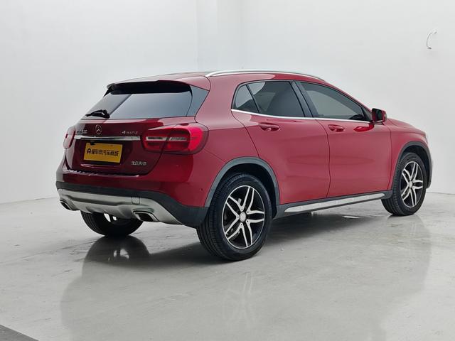 Mercedes-Benz GLA 2015 thumb 5