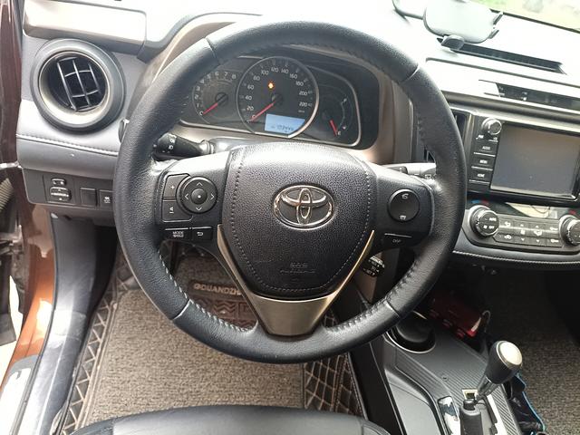 Toyota RAV4 2015 thumb 5