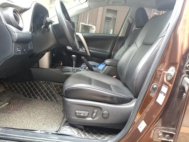 Toyota RAV4 2015 thumb 8