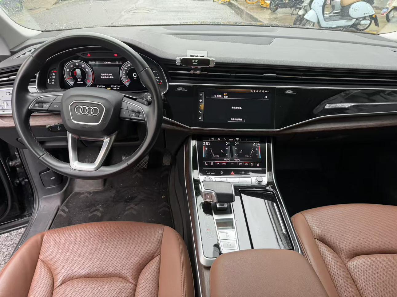 Audi Q7 2021 thumb 5