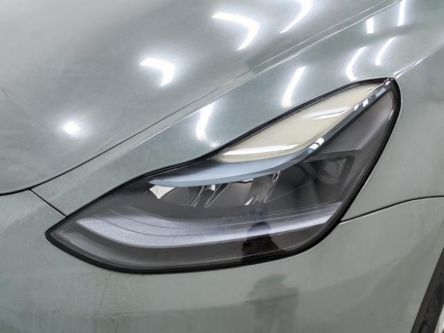 Tesla Model Y 2022 thumb 10