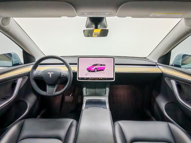 Tesla Model Y 2022 thumb 12
