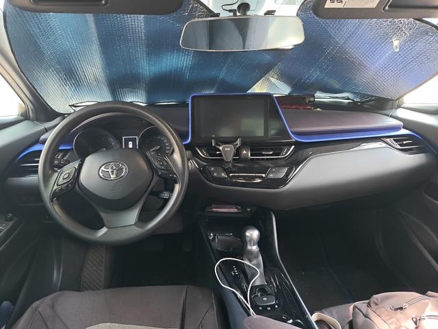 Toyota C-HR 2020 thumb 3