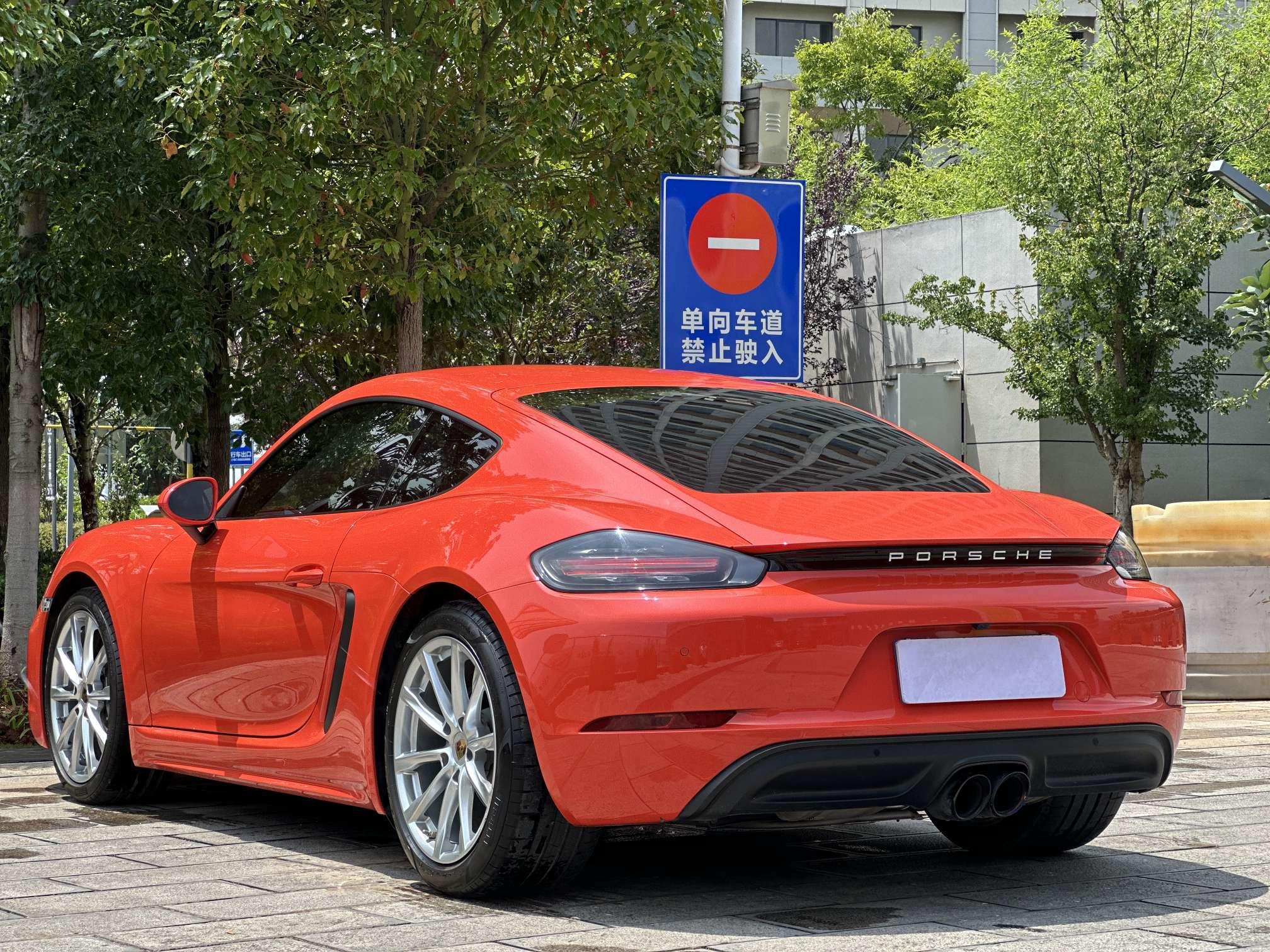 Porsche 718 2020 thumb 3