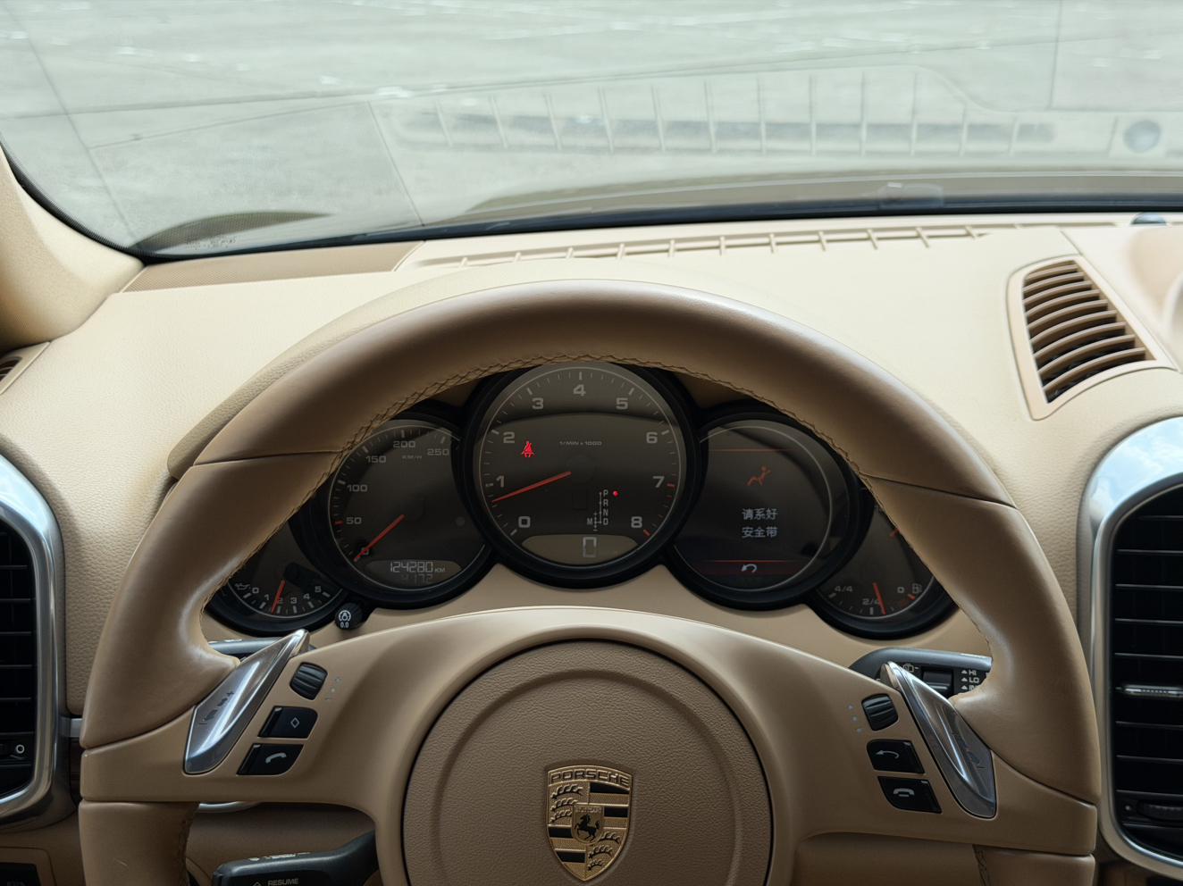 Porsche Cayenne 2011 thumb 9