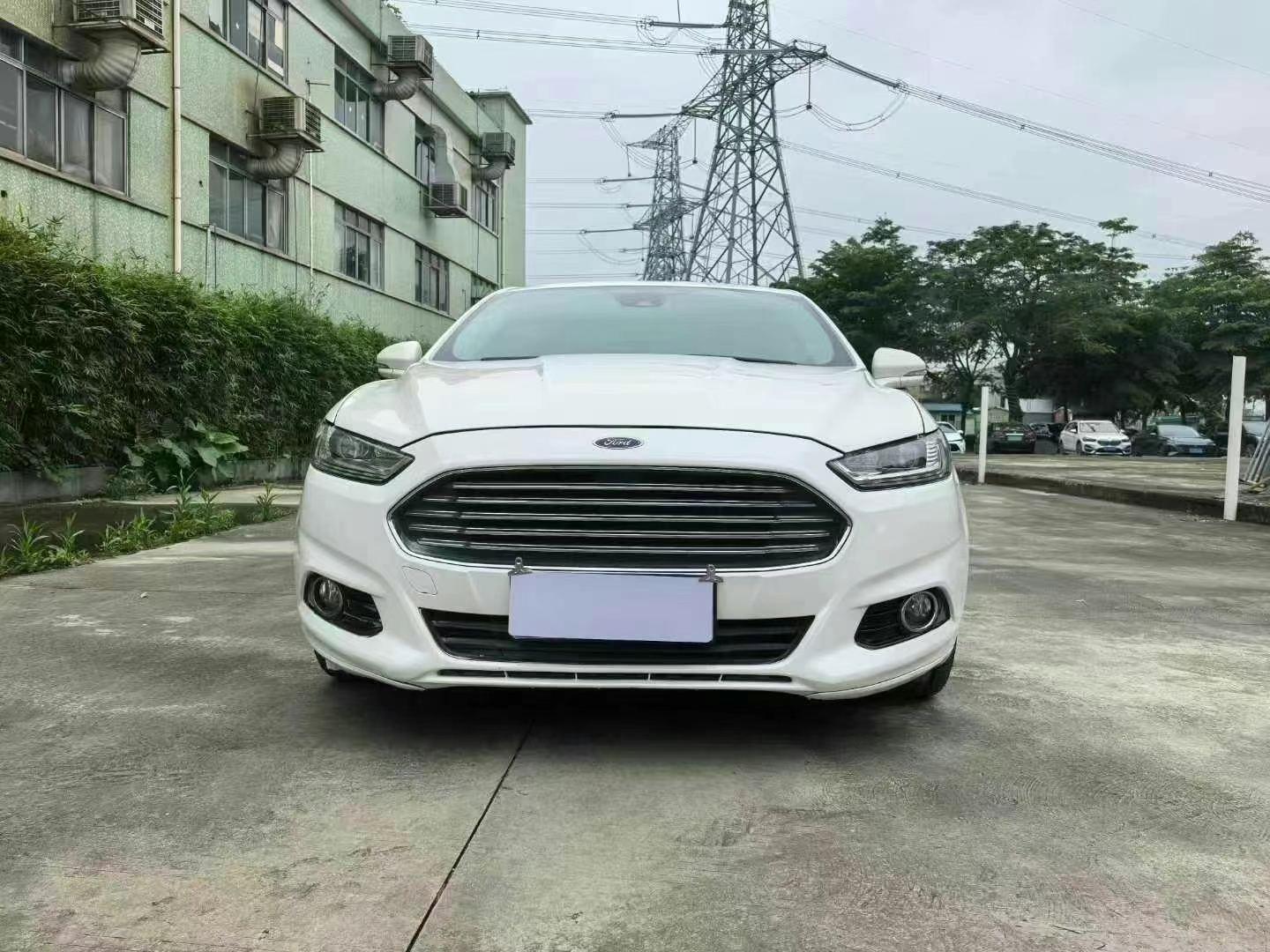 Ford Mondeo 2013 thumb 9