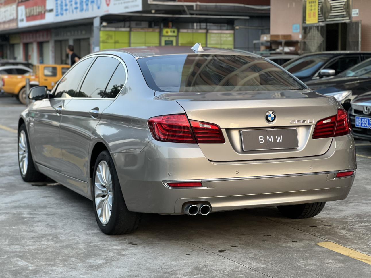 BMW 5 серии 2014 thumb 2