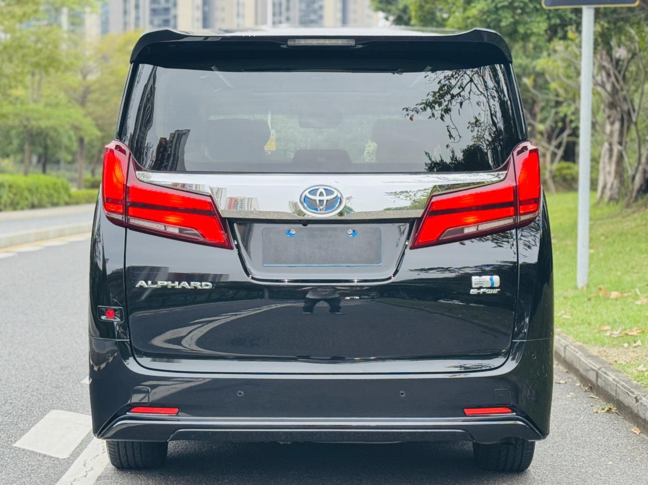 Toyota Alphard 2019 thumb 2