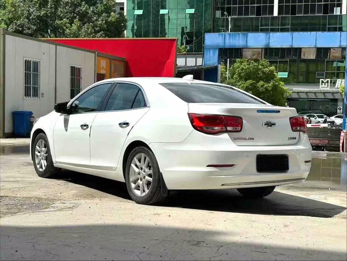 Chevrolet Malibu 2016 thumb 2
