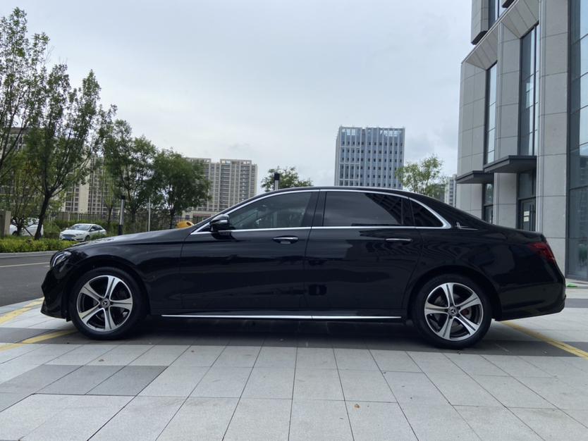 Mercedes-Benz E-Класс 2016 thumb 2