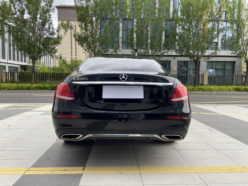 Mercedes-Benz E-Класс 2016 thumb 4