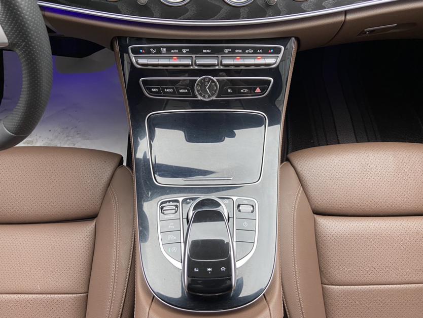Mercedes-Benz E-Класс 2016 thumb 9