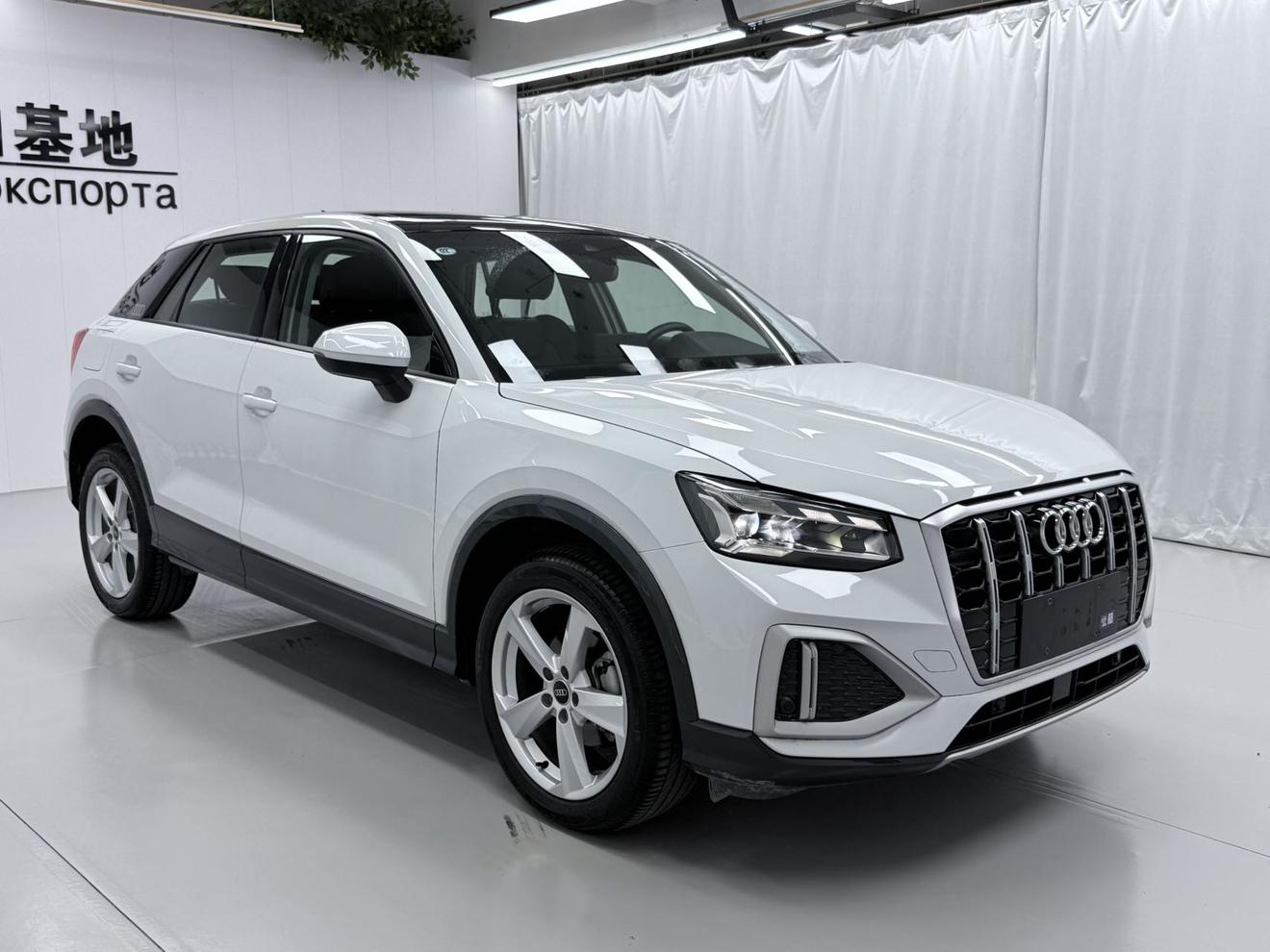 Audi Q2 2022 thumb 10