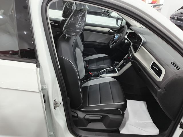 Volkswagen T-Roc 2026 thumb 3