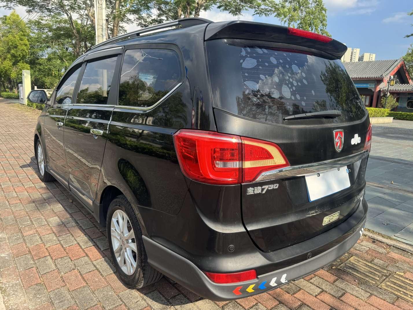 Baojun 730 2016 thumb 2