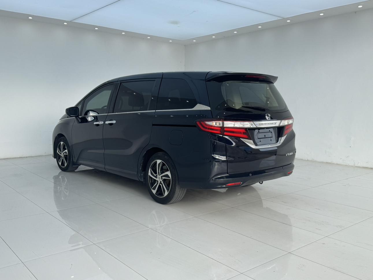 Honda Odyssey 2017 thumb 2
