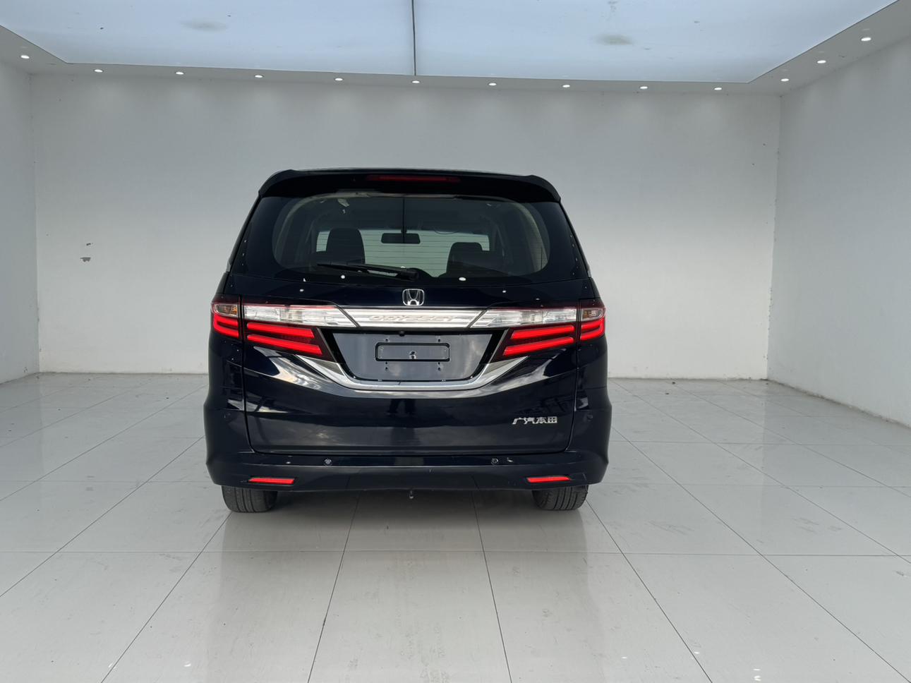 Honda Odyssey 2017 thumb 3