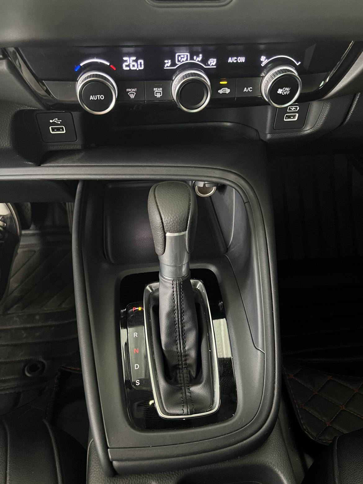 Honda Vezel 2023 thumb 12
