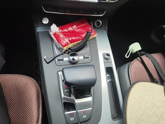 Audi Q5 2020 thumb 7