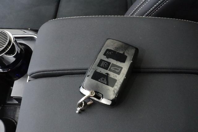 Land Rover Range Rover Evoque 2023 thumb 9